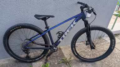 TREK X-Caliber 8