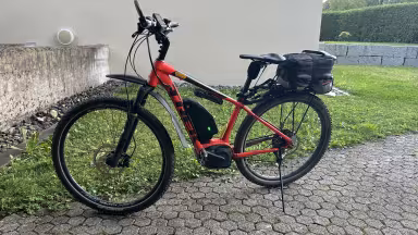 TREK Poerfly 7