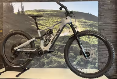 AMFLOW Pr Carbon Pro