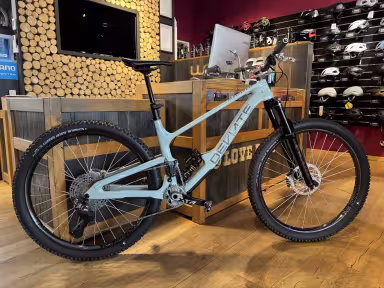 Deviate Cycles Highlander Ii Custom Xtr, Dämpfer Cc Kitsuma G2 Coil / Large (177-189Cm)