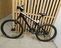 Acquista Canyon Bicicletta o E-Bike - nuovo e usato - velocorner