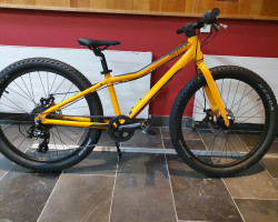 Acquista SCOTT Scale 24 Disc Velo o Bike - nuovo e usato - velocorner