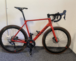 Acquista Canyon Velo o E-Bike - nuovo e usato - velocorner