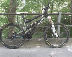 Acquista Canyon Velo o E-Bike - nuovo e usato - velocorner