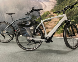 SPECIALIZED Trekking / Touring Bicycle 