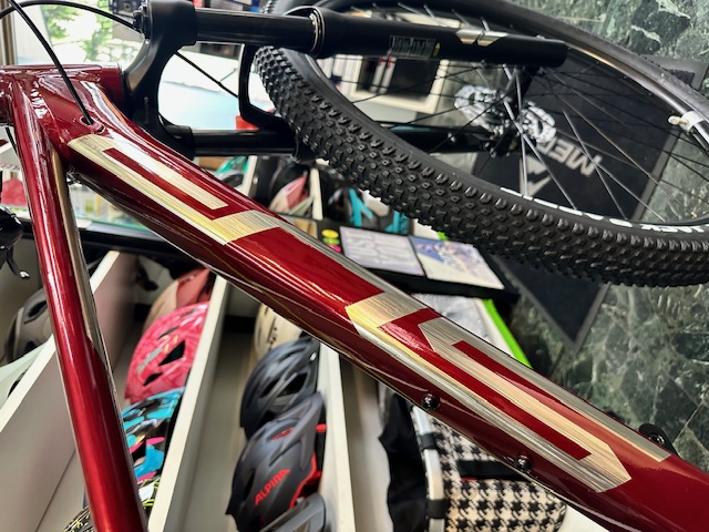 2023 Superior XC 819 for sale New, Red, Small Ticino