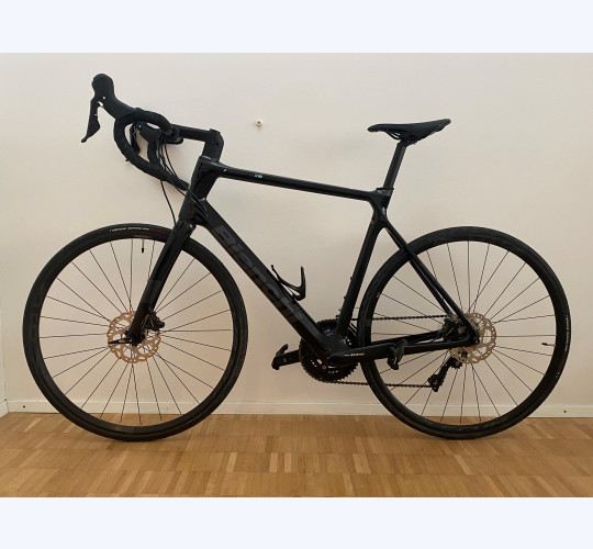 Bianchi Vélo route INFINITO XE DISC Ultegra