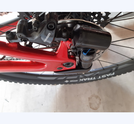 SPECIALIZED Epic Expert Carbon