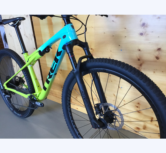 TREK Supercaliber 9.7