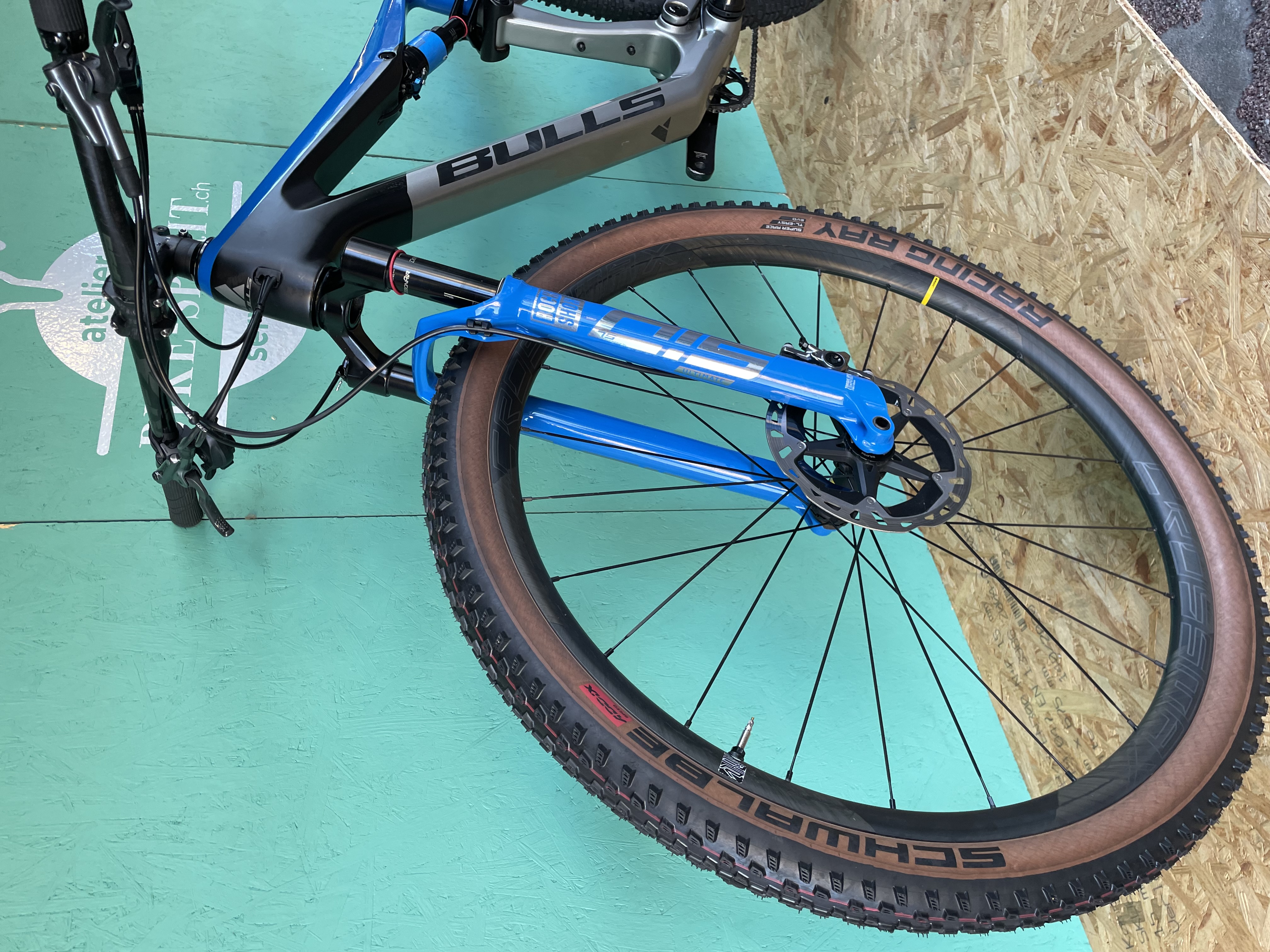 rennrad canyon ultimate al CF SL 7 Di2 Powermeter Carbon Shimano 105 – Bici No.1 Category:Fahrräder 20 Zoll bis 24 Zoll_DDK 922 Farbe:mattorange / mattschwarz Bonita Bikes LLC |