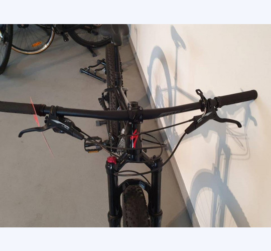 SPECIALIZED Fuse Expert 6-fattie