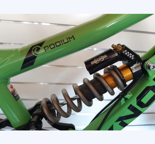 Andere Podium ( Marke: Knolly )
