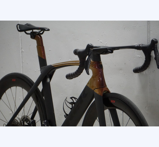 2018 TREK Madone SLR 7 Disc P1 zu 