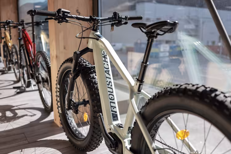 Moustache Samedi 26 Fat4