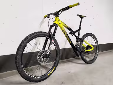 Commencal Meta Am V4 Race 650B Rockshox Yellow