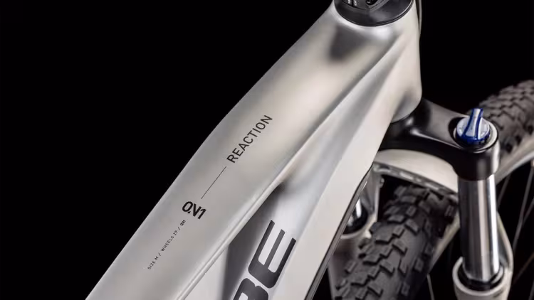 Cube Reaction Hybrid ONE 800