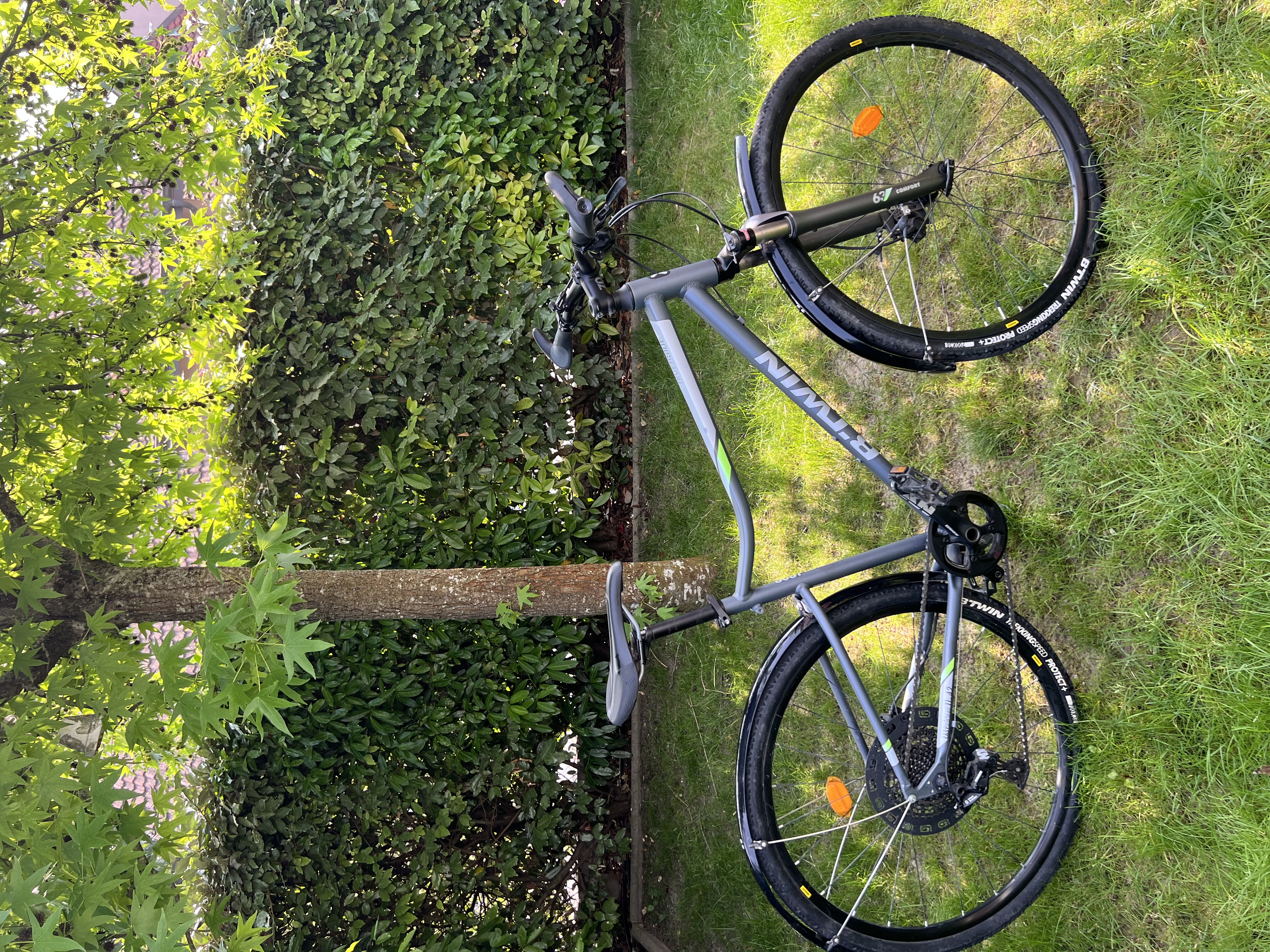 Btwin Comfort 63 2020 RIVERSIDE 920 Hybrid Bike – Specs