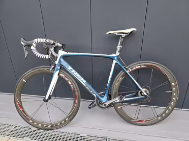 TREK Madone 6.9 Pro