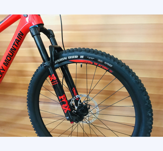 ROCKY MOUNTAIN Thunderbolt Carbon 50