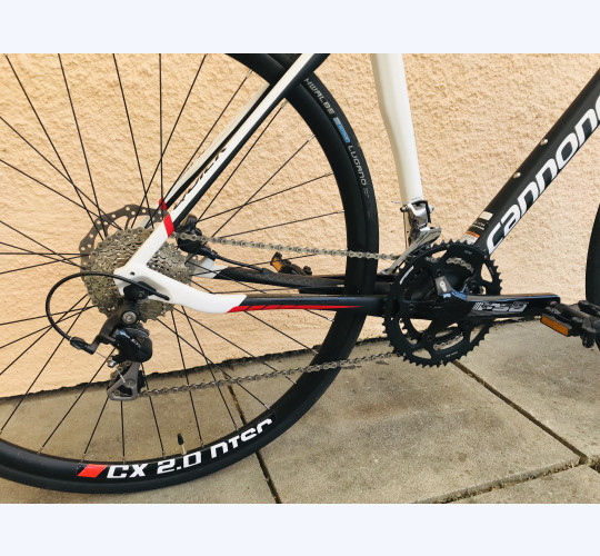 Cannondale Quick Carbon.