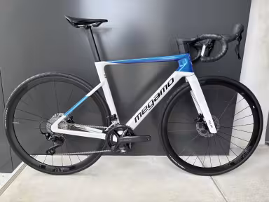 Megamo Pulse 20