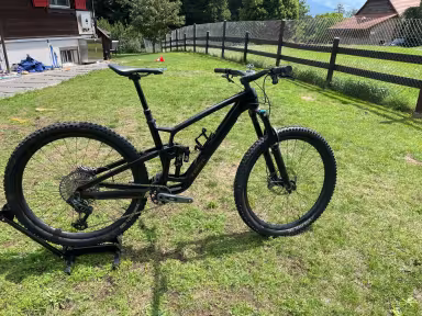 TREK Fuel Ex 9.8