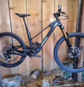 Unno Mith Factory Sl