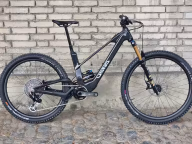 Unno Mith Factory Sl