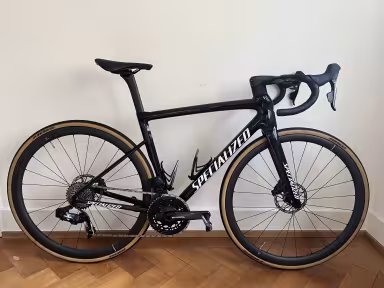 SPECIALIZED Tarmac SL8 Pro – SRAM Force eTap AXS