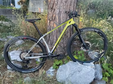 SCOTT Scale RC