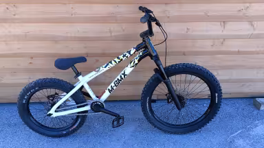 BMX M-
