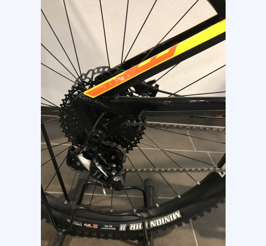 19 Mondraker Level R For Sale Bicycle E Bike Accessories New Used Velocorner