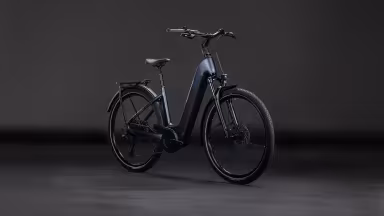 Cube Kathmandu Hybrid ONE 800