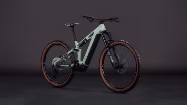 Cube Stereo Hybrid ONE44 HPC Race 800