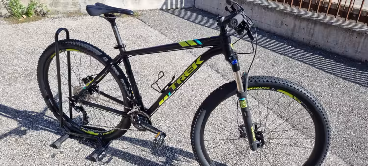 TREK X-Caliber 9