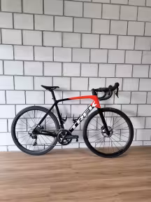 TREK Emonda Sl6 Disc Pro