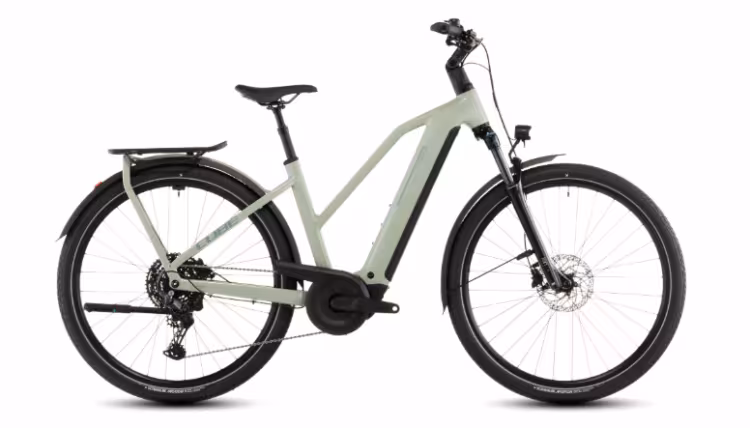 Cube  Kathmandu Hybrid ONE 800
