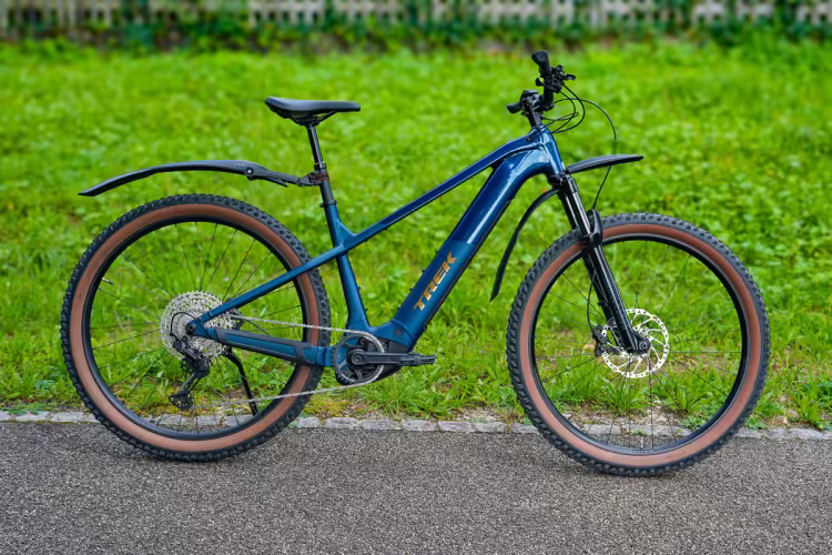 TREK Powerfly 6