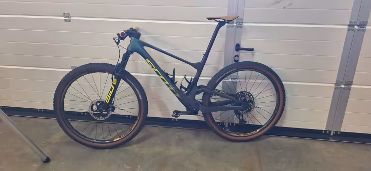 SCOTT Spark RC Team Issue AXS