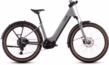 Cube  Reaction Hybrid Performance 600 FE