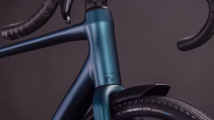 Cube  Nuroad Race FE