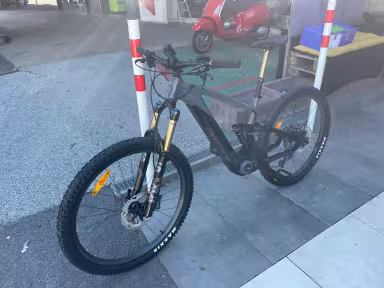 Moustache Samedi 29 Trail LTD