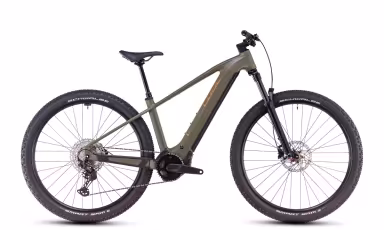 Cube Reaction Hybrid Pro 800