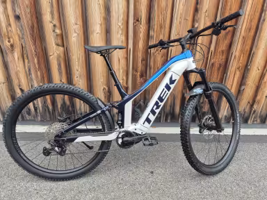 TREK Powerfly FS 7