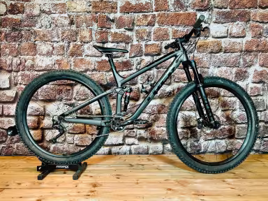 TREK Fuel EX 8