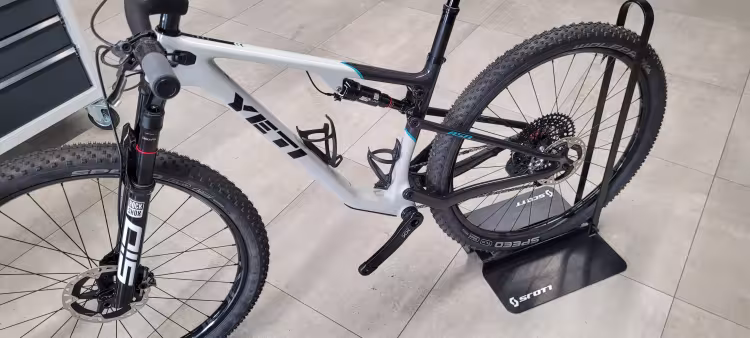 Yeti Cycles Asr T-Series