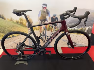 SCOTT Addict Eride 30