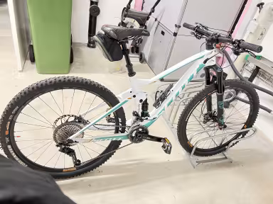 SCOTT Contessa Spark 700
