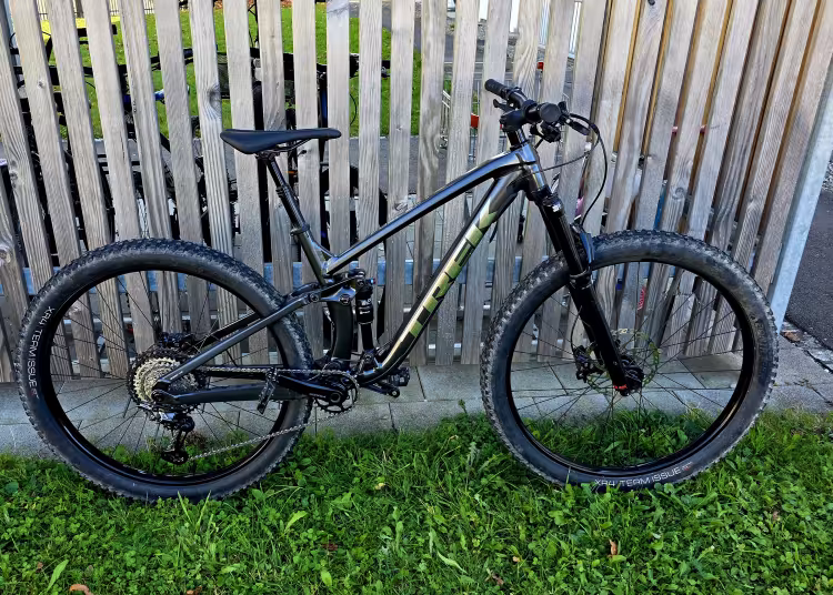 TREK Fuel EX 5