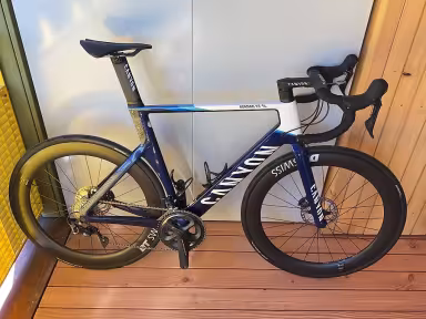 Canyon Aeroad CF SL 8 Disc